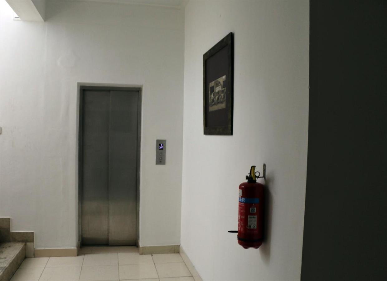 โฮเต็ล อีสต์ โคสต์ Hotel Thiruvananthapuram ภายนอก รูปภาพ
